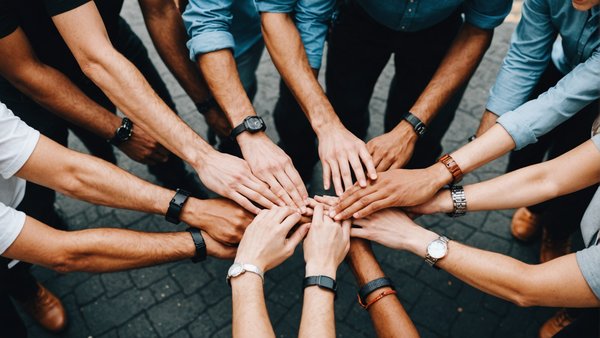 Cinq jeux de team building pour renforcer l'esprit d'équipe